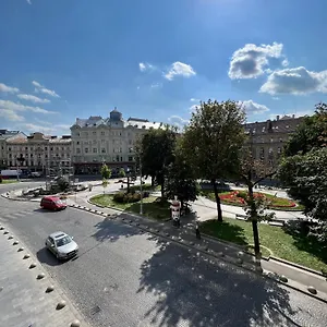 Avenue Львов